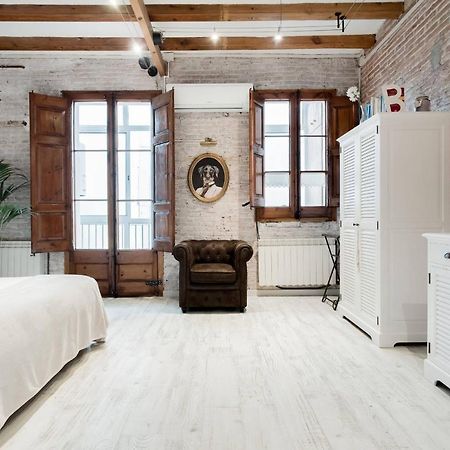 Lovely Loft Near Barcelona Center Buitenkant foto