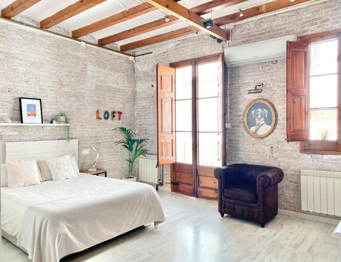 Lovely Loft Near Barcelona Center Buitenkant foto