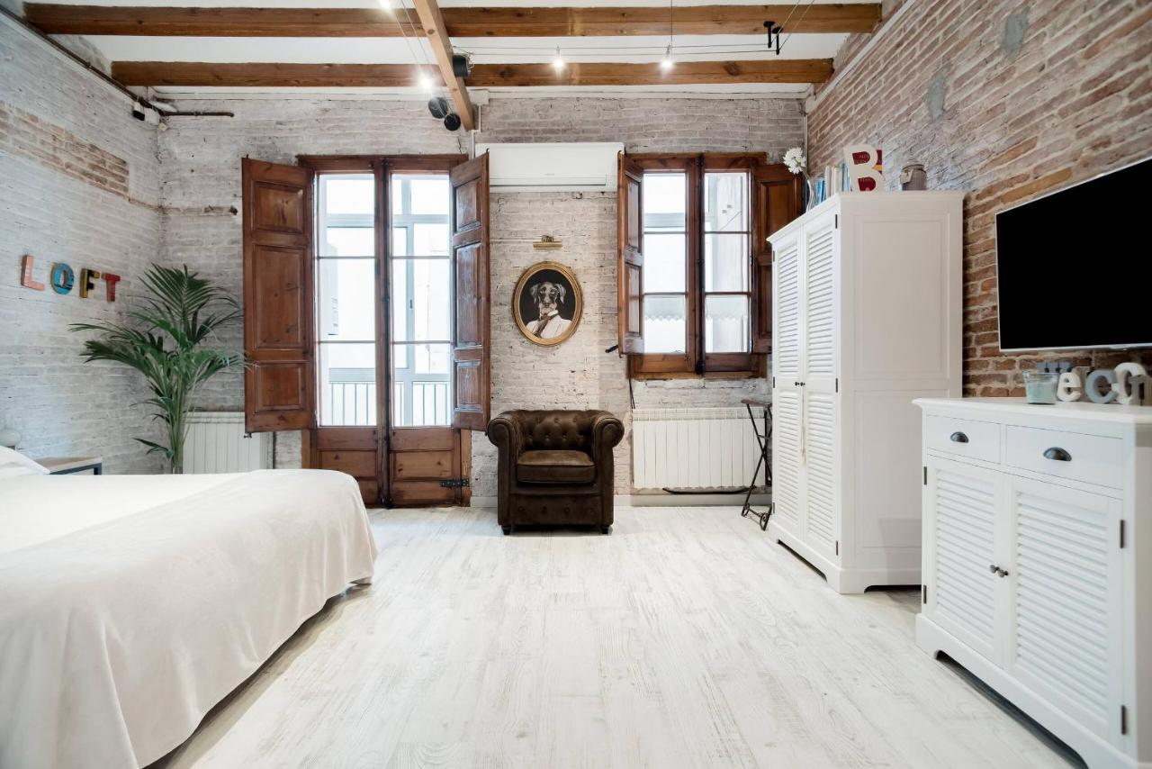 Lovely Loft Near Barcelona Center Buitenkant foto