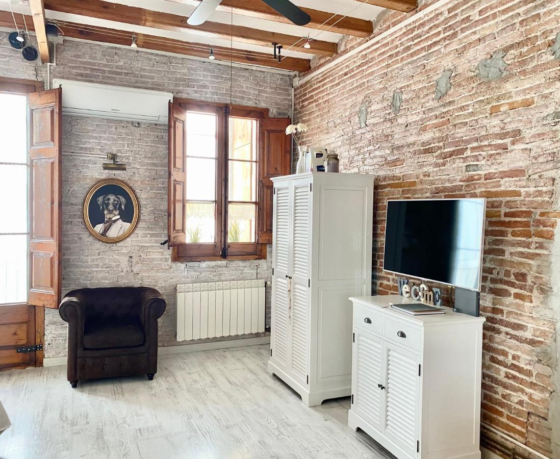 Lovely Loft Near Barcelona Center Buitenkant foto